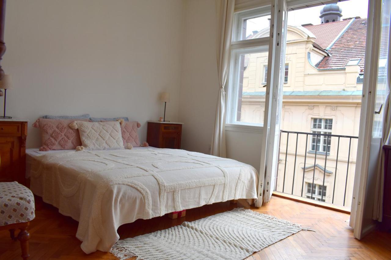 Old Town Residence - Konviktska Prag Dış mekan fotoğraf