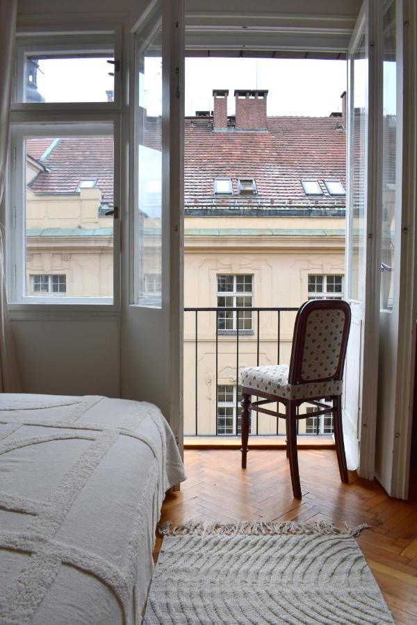 Old Town Residence - Konviktska Prag Dış mekan fotoğraf
