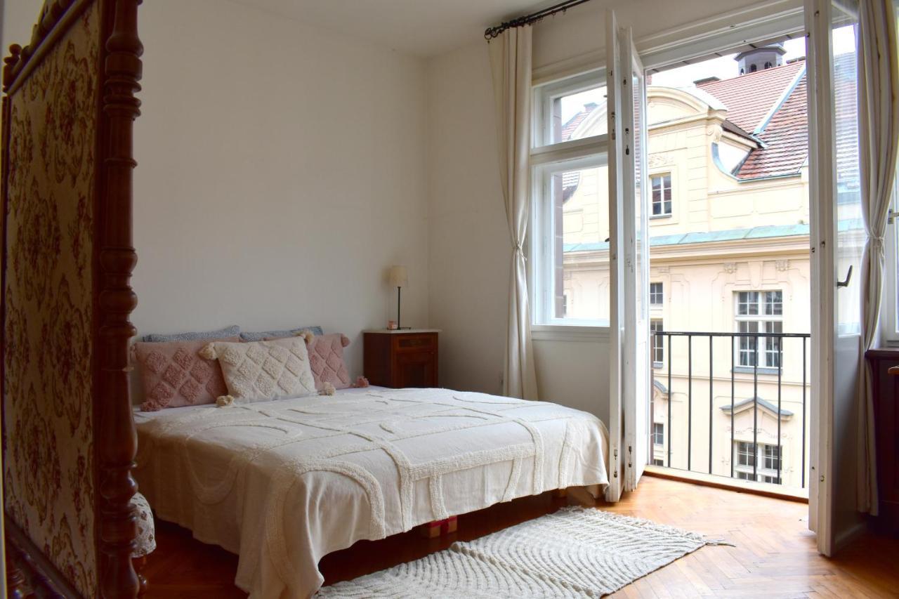 Old Town Residence - Konviktska Prag Dış mekan fotoğraf