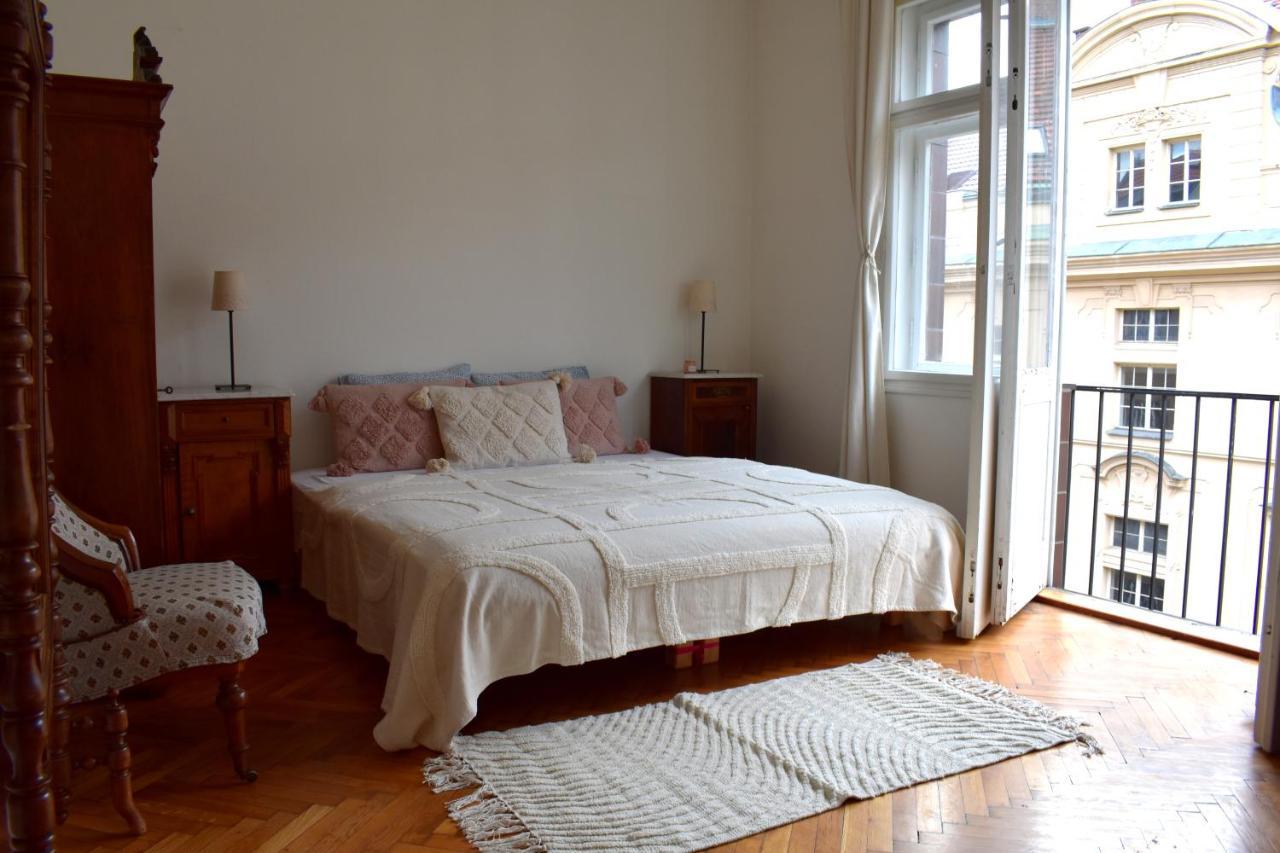 Old Town Residence - Konviktska Prag Dış mekan fotoğraf